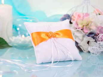 Подушечка для колец 013