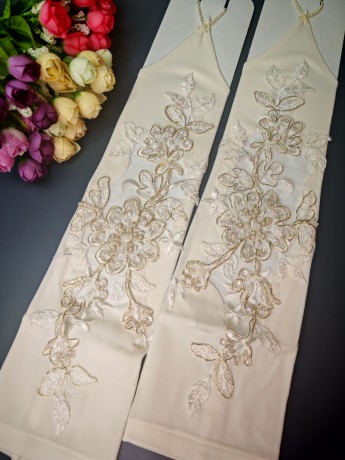 Митенки 38см, молочные с золотой аппликацией