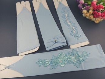 Голубые митенки для вечернего или выпускного платья